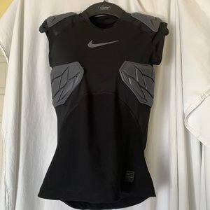 Nike Pro Hypergear undershirt with padding